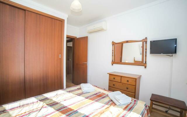 Luxurious Holiday Home in Es Pont D'inca With Private Pool