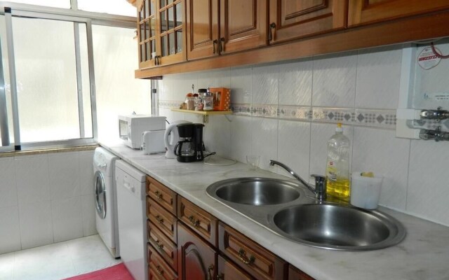 Charming 53 Rooms in Cacilhas - Hostel