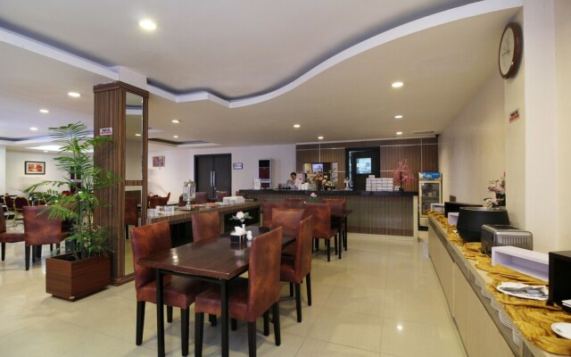 Airy Maricaya Pasewang 27 Makassar