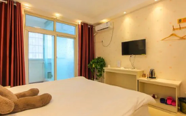 Yuanyu Express Hotel (Zhengzhou East Railway Station)