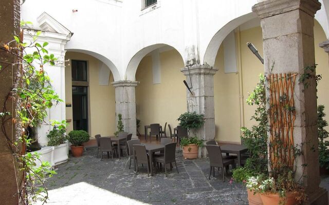 Ostello Ave Gratia Plena - Hostel