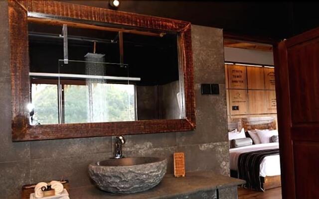 98 Acres Resort & Spa