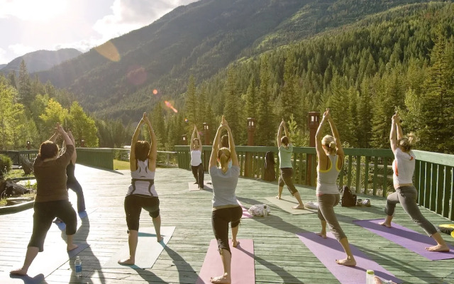 Pine Inn at Panorama Mountain Village