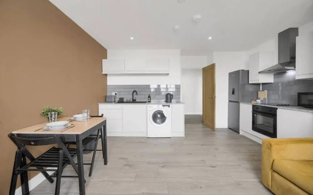 Stylish Modern Apartment - Free Parking - W