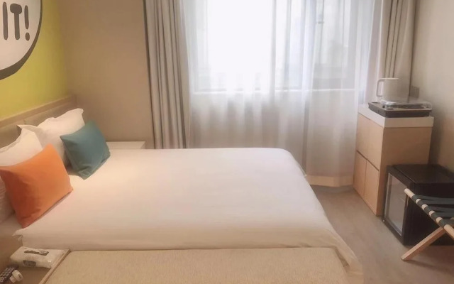 Nanjing Gold Star Hotel