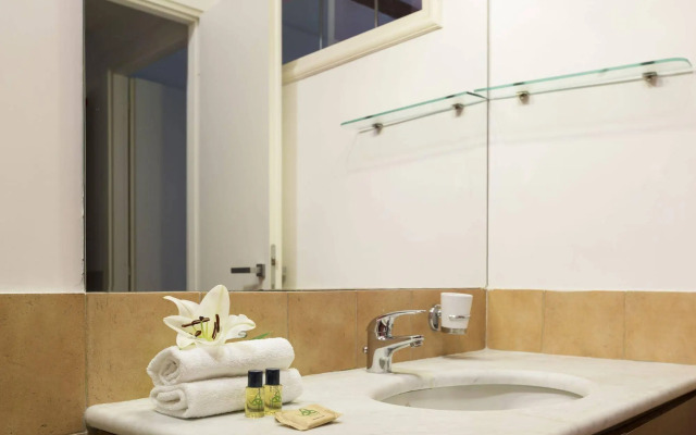 Rome Accommodation - Via Giulia