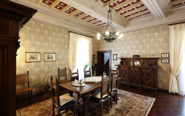 Palazzo Febei