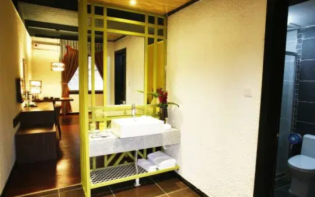 Daxin Mingshi Art Hotel