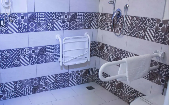 Aurelia Rooms