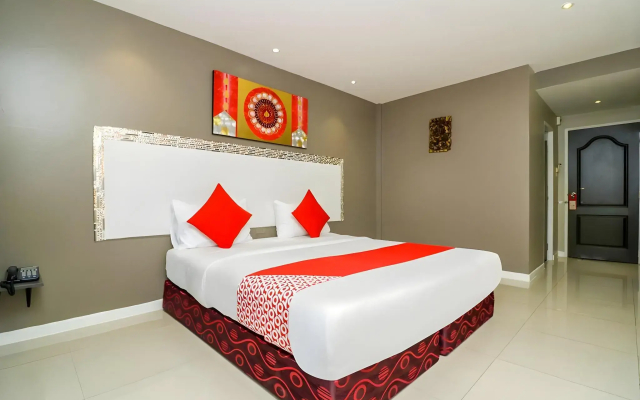 Natural Beach Hotel Pattaya