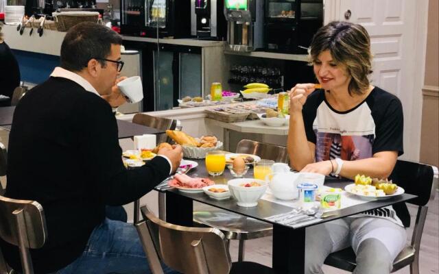 Hotel Cecyl Reims Centre