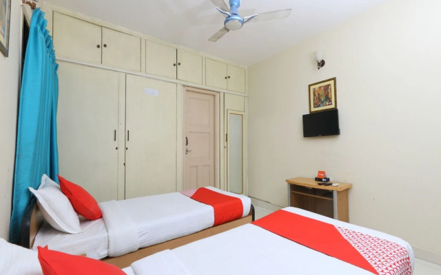 OYO 2704 Apartment Anna Salai