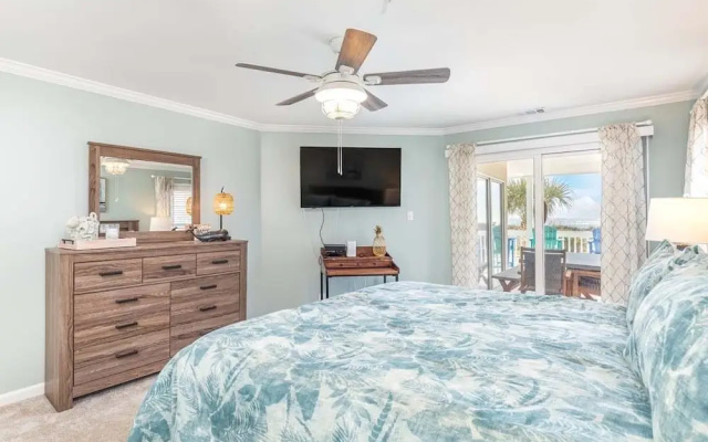 Dolphin Watch 4 by Tybee Vacation Rentals
