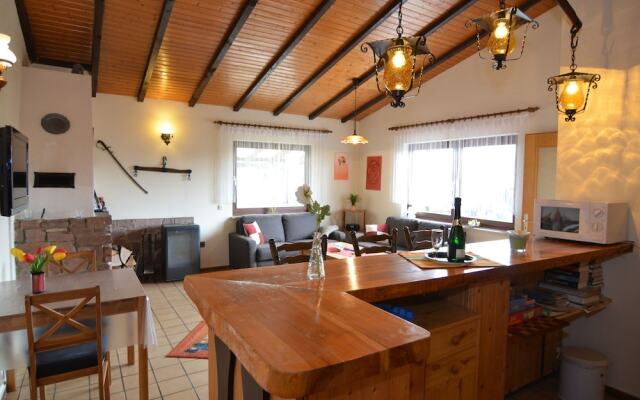 Attractive Holiday Home in Frielendorf with Fenced Garden