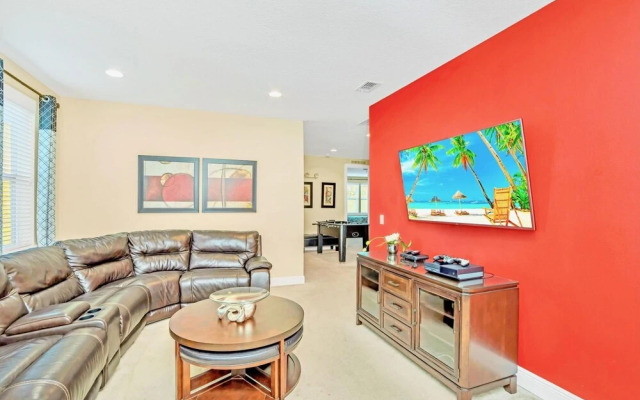 10br Luxury Mansion w Private Pool Netflix