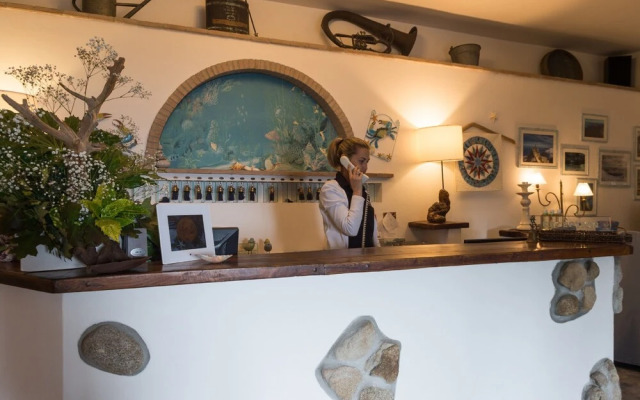Hôtel Sant'Andrea, The Originals Relais (Relais du Silence)