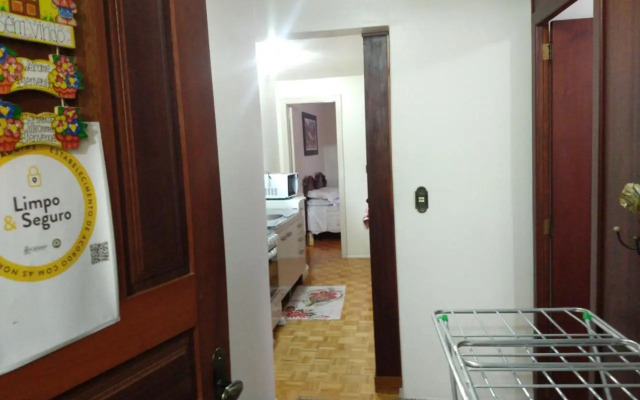 Apto com 3 quartos no centro de Gramado