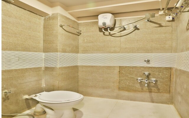 OYO 12182 Hotel Shekhawat Palace