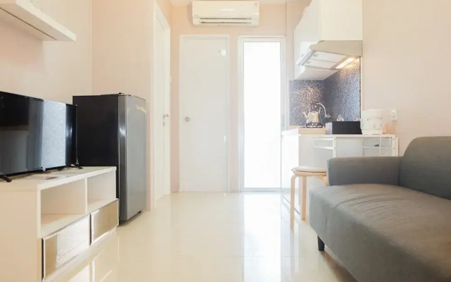 Simply 2BR at Bassura City Apartment