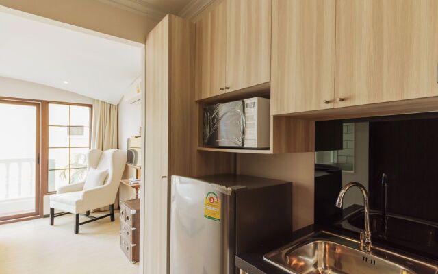 Venetian Apartment By Favstay