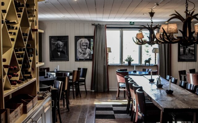Olarsgården Hotell