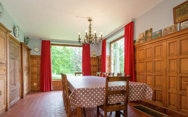 Sunny Holiday Home in Stavelot