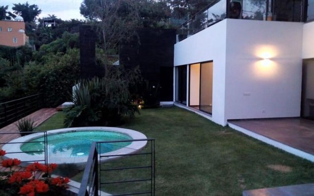 Modern House Palmira