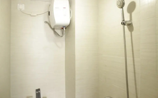 Relaxing Studio Room at Gateway Pasteur Apartment