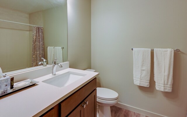 Stunning Seatac Gem w/ Modern Amenities!