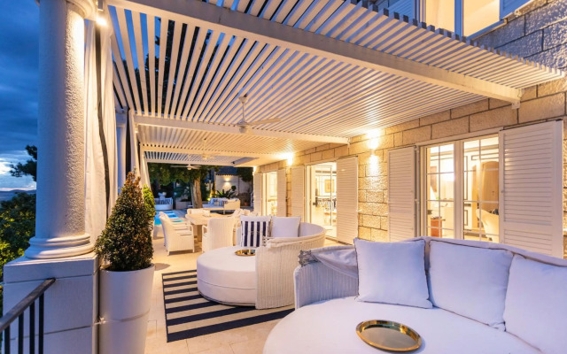 Villa Mey's Place On The Beach