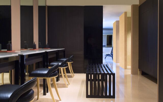 Keraton at The Plaza, The Unbound Collection by Hyatt