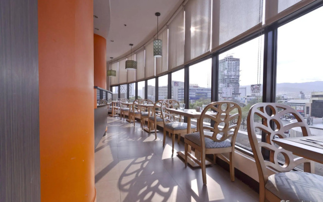 Summit Circle Cebu