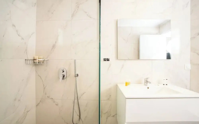 Athinais Suites