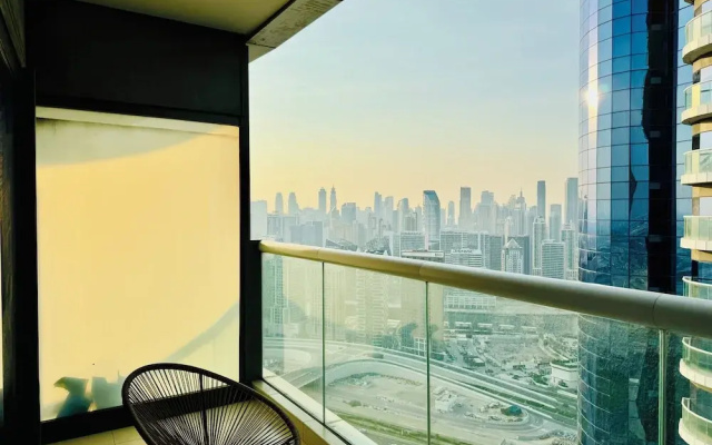 SuperHost - Dubai Dreaming Stylish 1BR, DAMAC Towers Paramount
