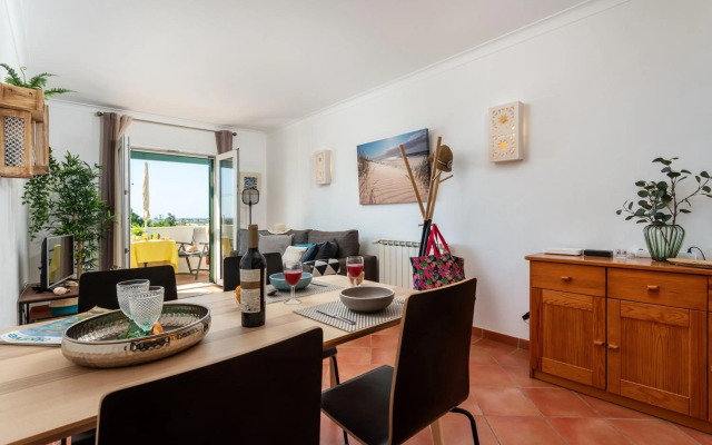 sunny apartment with sea view