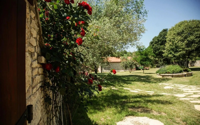 Juraga Apartment in Bale