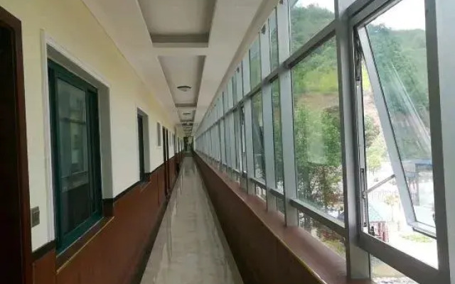 Baotianman Shanshui Inn