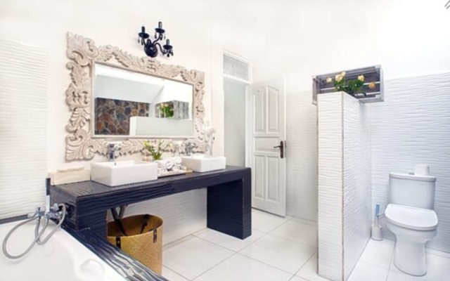White Star Villa