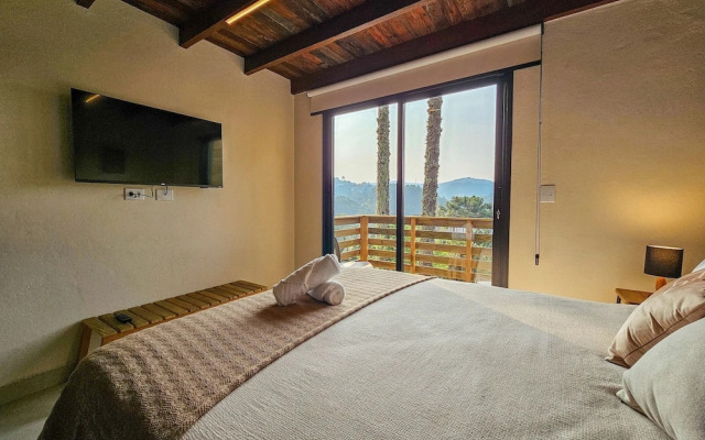 Estudios no Capivari by The Lodges