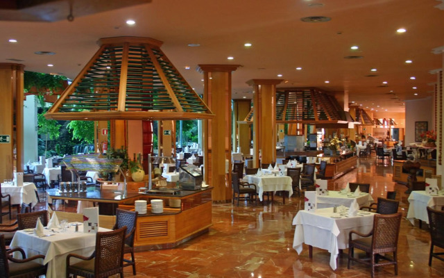 Hotel Beatriz Costa & Spa
