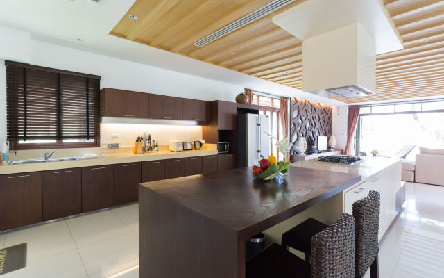 Amatapura Beach Villa 10