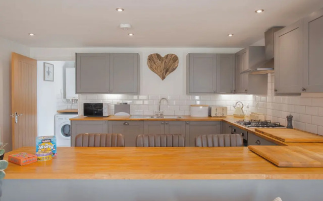 Discovery Barn Luxury 2 BD Conversion