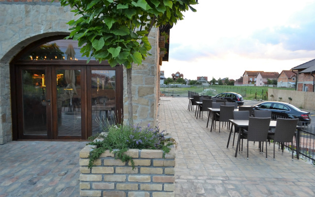 Garni Hotel Chicha - Winery Skrbic