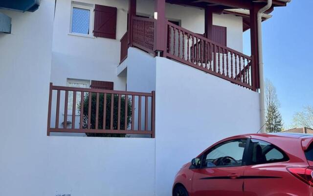 Appartement Cambo-les-Bains, 2 pièces, 2 personnes - FR-1-495-4