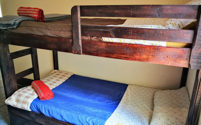 Casa I'X - Hostel