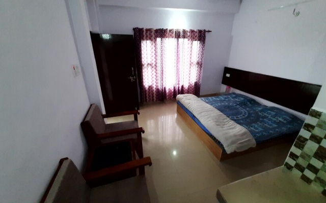 Janardan Studio Hotel Kausani