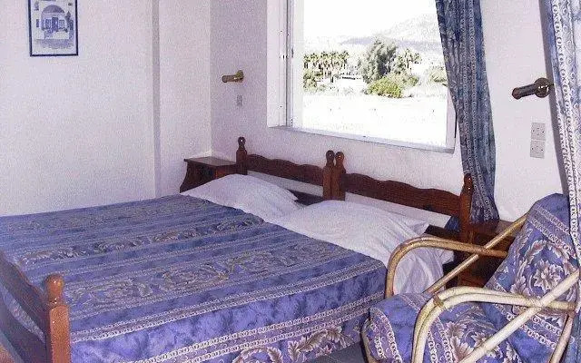 Captain Sun Apartments