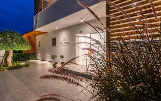 Ninemia luxury residence