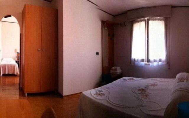 Hotel Lariana BB