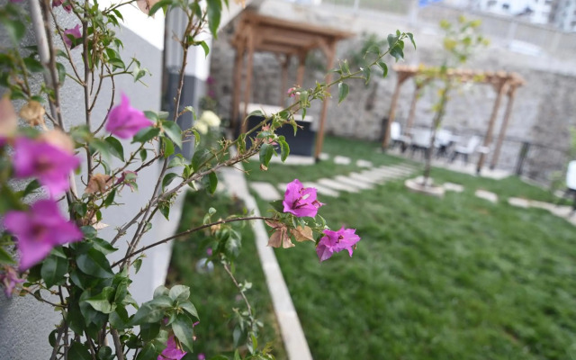 Sera Nature Hotel
